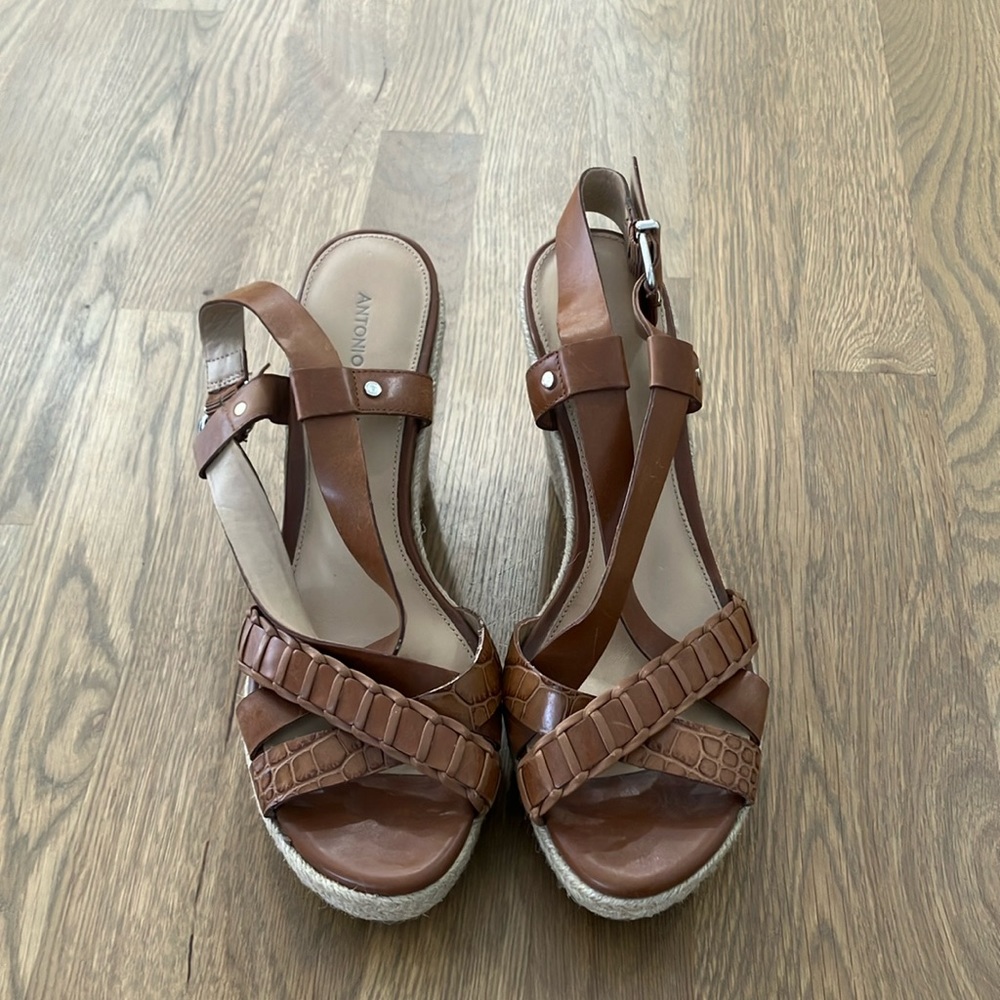 Antonio Melani Women’s Light Brown Tan Leather Espadrille Wedges Sandals